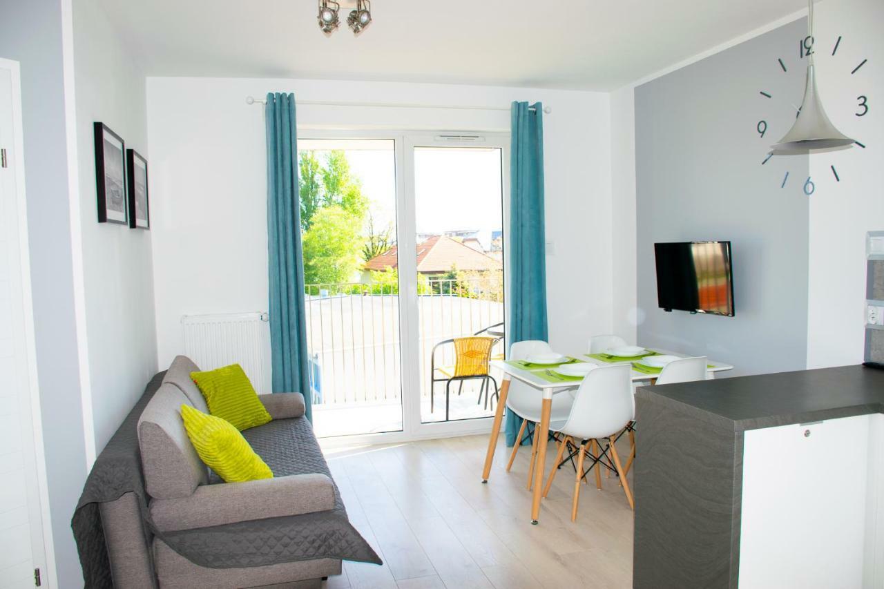 Grey & White Pogodne Apartment Колобжег Екстериор снимка