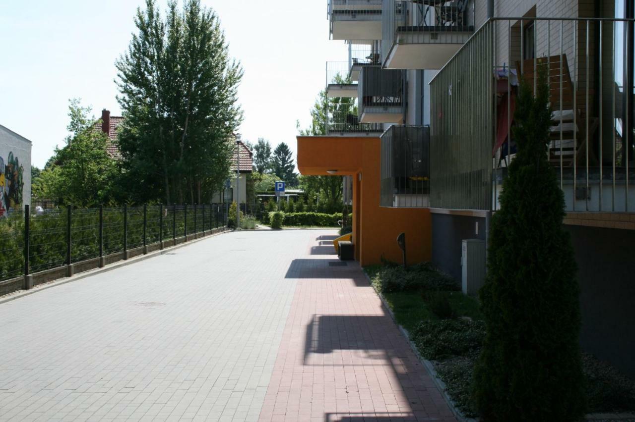 Grey & White Pogodne Apartment Колобжег Екстериор снимка